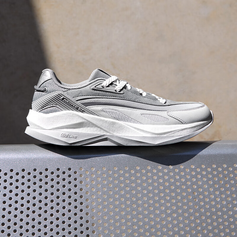 361 Degrees 남성 캐주얼 신발 두꺼운 밑창 다 - Air Cushion Jogger Shoes Men 리뷰 및 가격